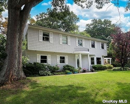 23 Dunedin Street, Smithtown, New York image 3