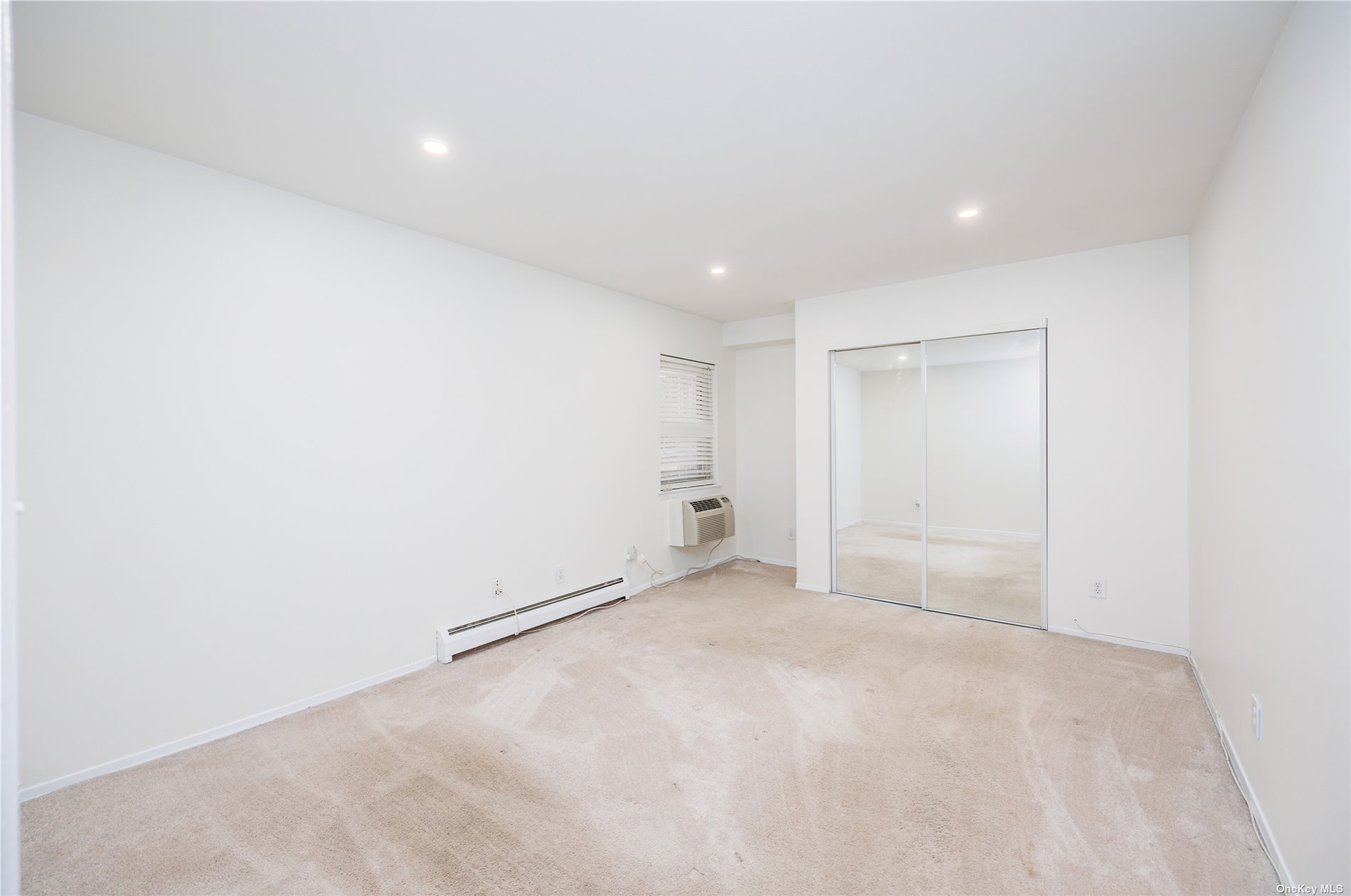 Photo 11 of 18 of 90 S Park Avenue B10 co-op property