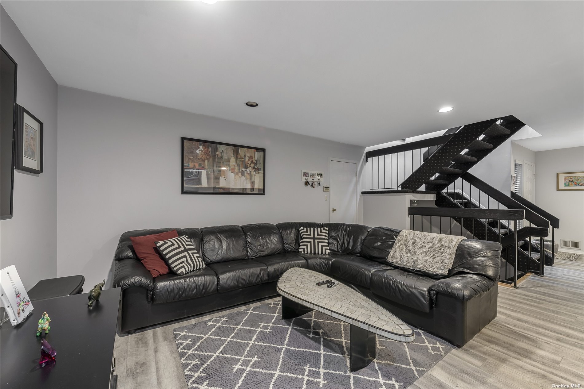 297 Vista Drive #297, Jericho, New York image 3