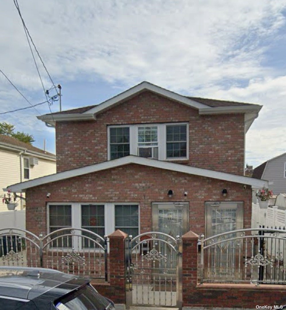 16414 115th Avenue, Jamaica, Queens, NY - 3 Bedrooms  
2 Bathrooms  
5 Rooms - 