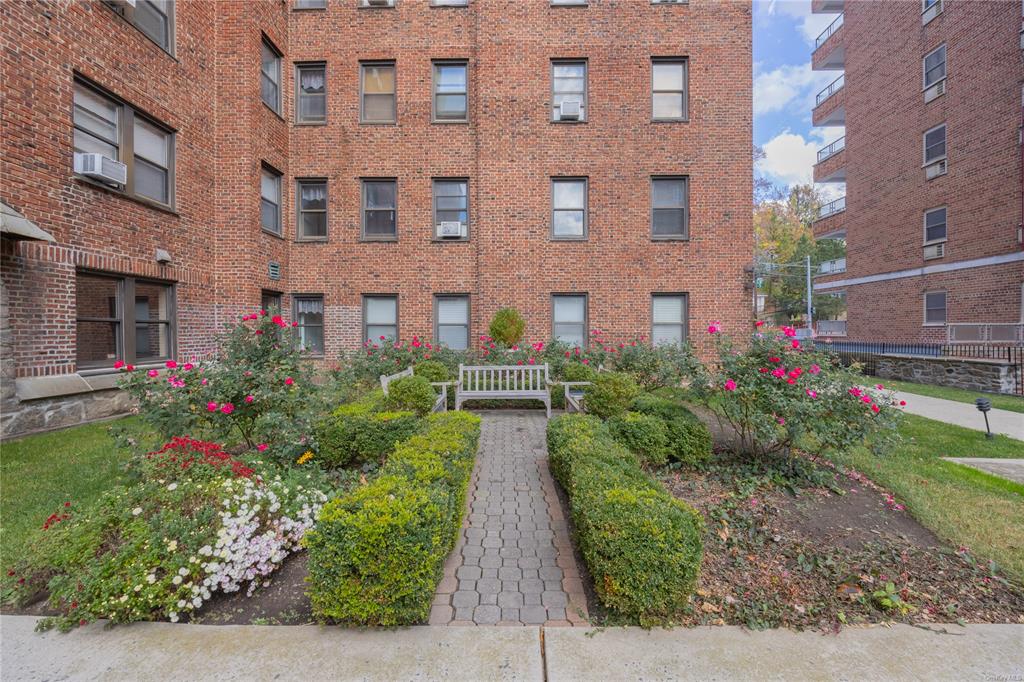 68 Hartsdale Avenue #4K, Hartsdale, New York image 3