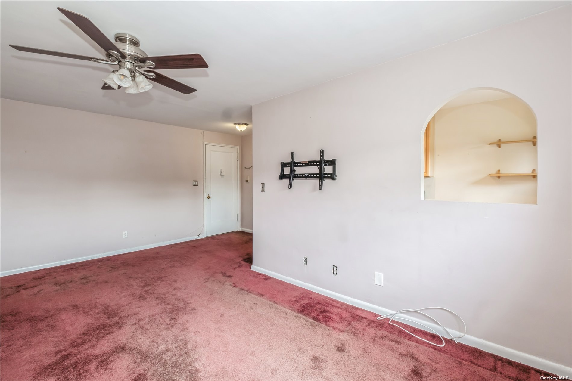 25 Elizabeth Street #2Y, Farmingdale, New York image 6