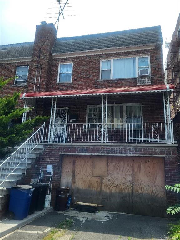 740 Nereid Avenue, Bronx, New York - 7 Bedrooms  
3 Bathrooms - 