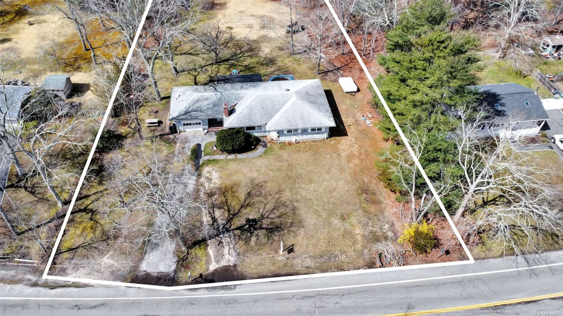 115 Evergreen Road, Flanders, New York image 1
