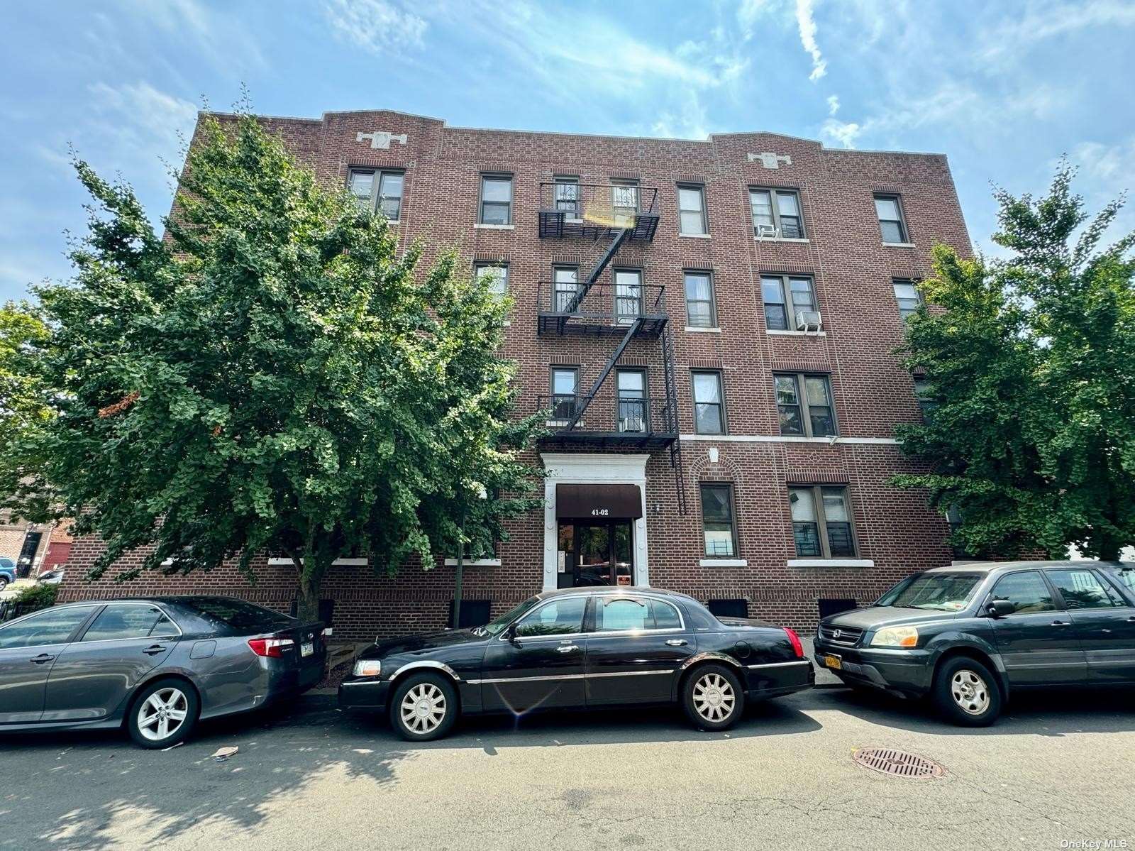 Property for Sale at 4102 69th Street, Woodside, Queens, NY - Bedrooms: 21 
Bathrooms: 20 
Rooms: 21  - $3,488,000