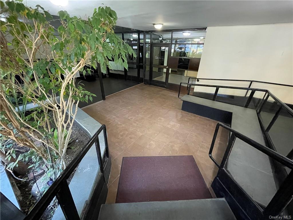 3184 Grand Concourse #7H, Bronx, New York image 2
