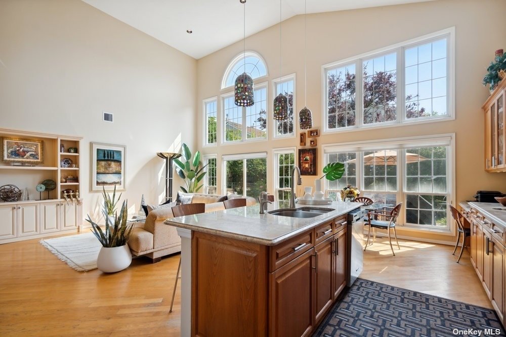 24 Hamlet Drive #24, Oyster Bay, New York image 16