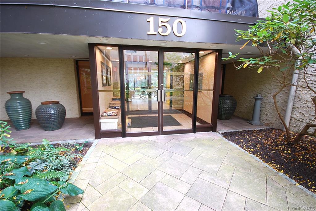 150 Overlook Avenue #8L, Peekskill, New York image 3