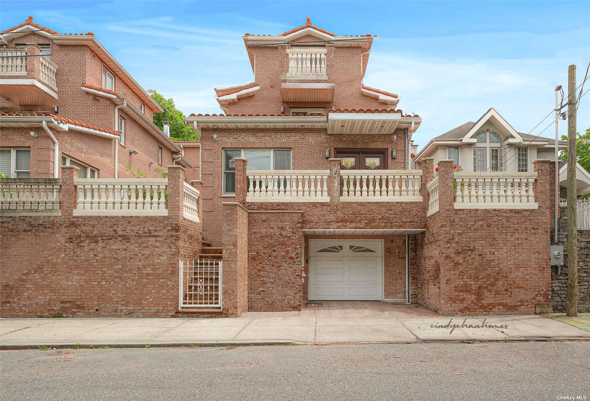 Property for Sale at 8314 58th Avenue, Middle Village, Queens, NY - Bedrooms: 5 
Bathrooms: 5 
Rooms: 12  - $1,680,000