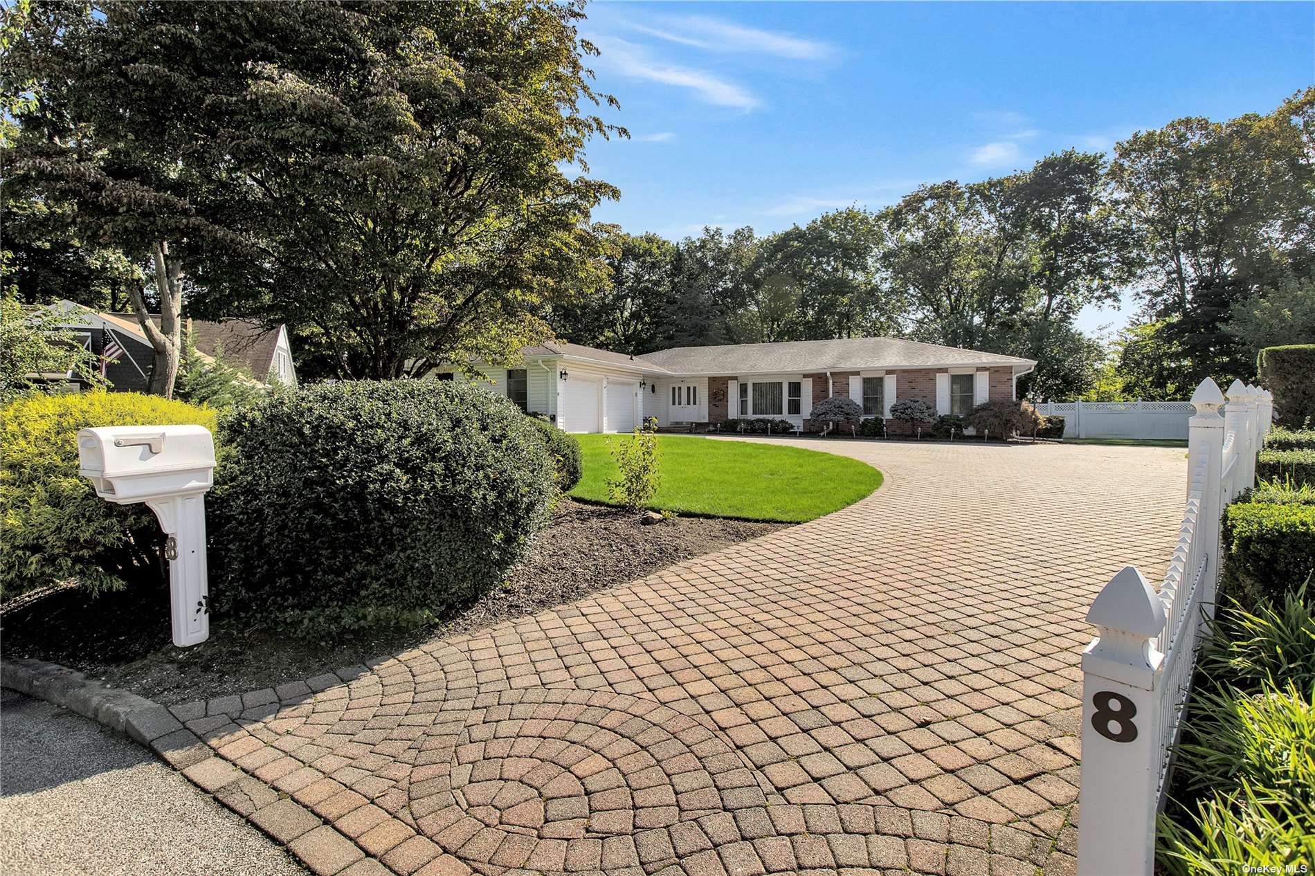 Property for Sale at 8 Half Acre Ct, Smithtown, Hamptons, NY - Bedrooms: 4 
Bathrooms: 3  - $825,000