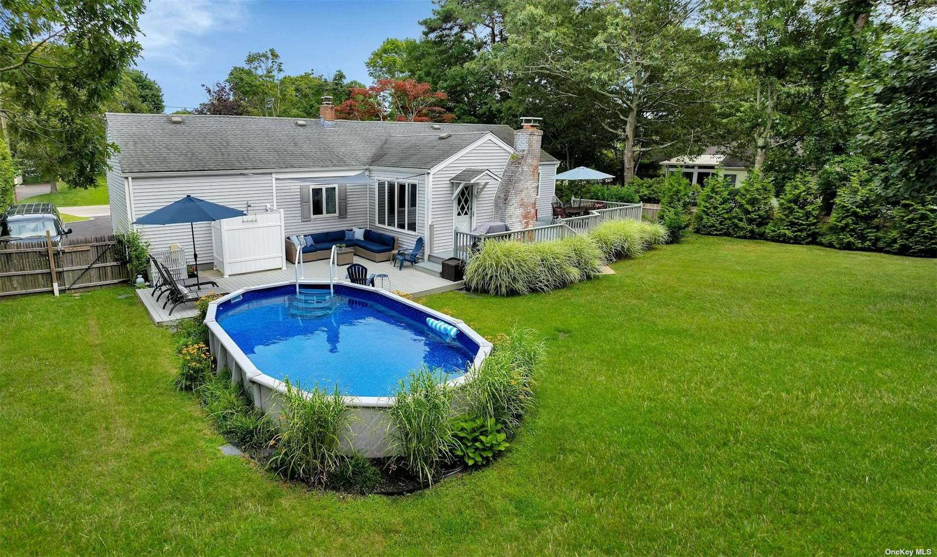 24 Huckleberry Lane, Hampton Bays, New York image 31