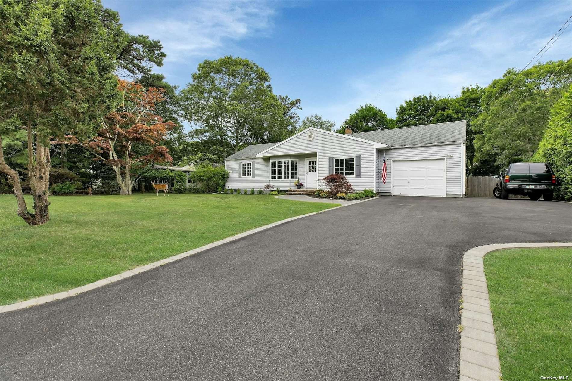 24 Huckleberry Lane, Hampton Bays, New York image 3