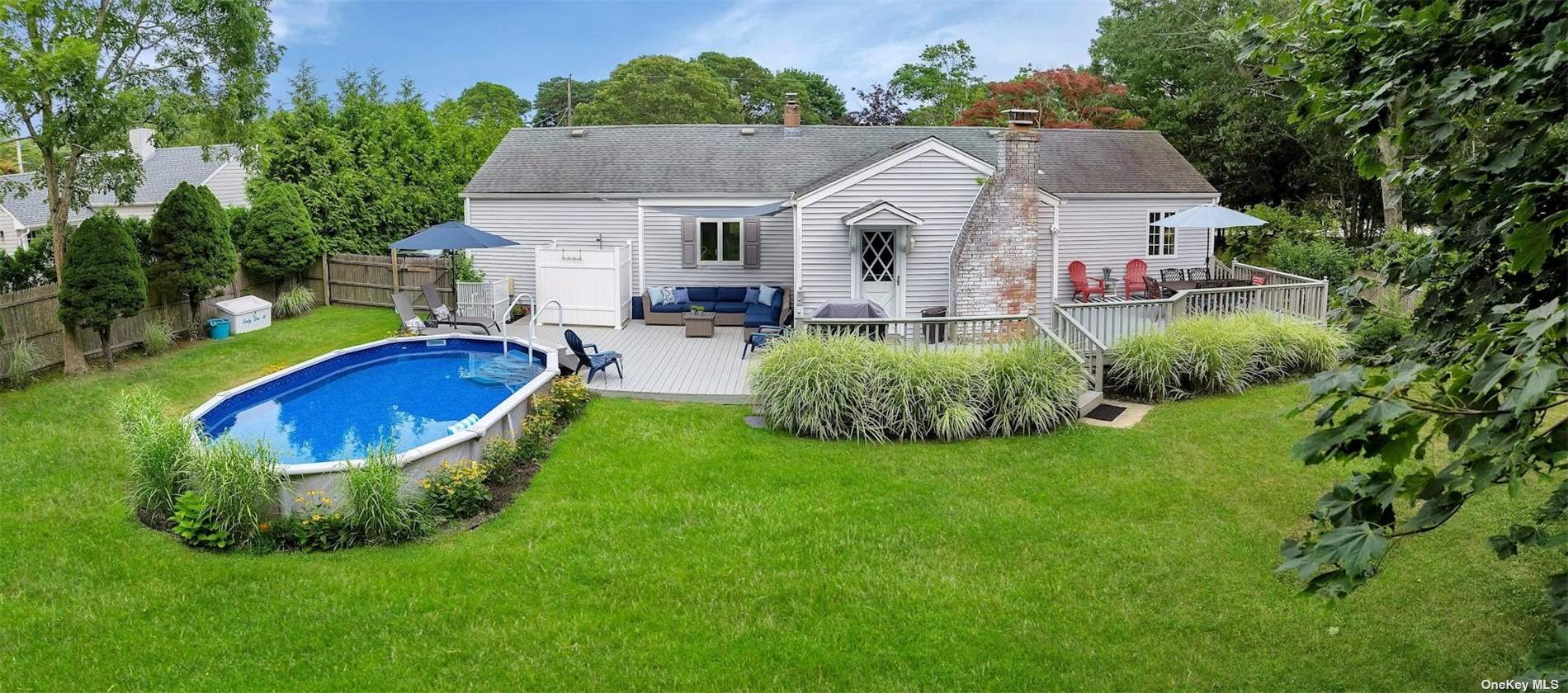 24 Huckleberry Lane, Hampton Bays, New York image 32