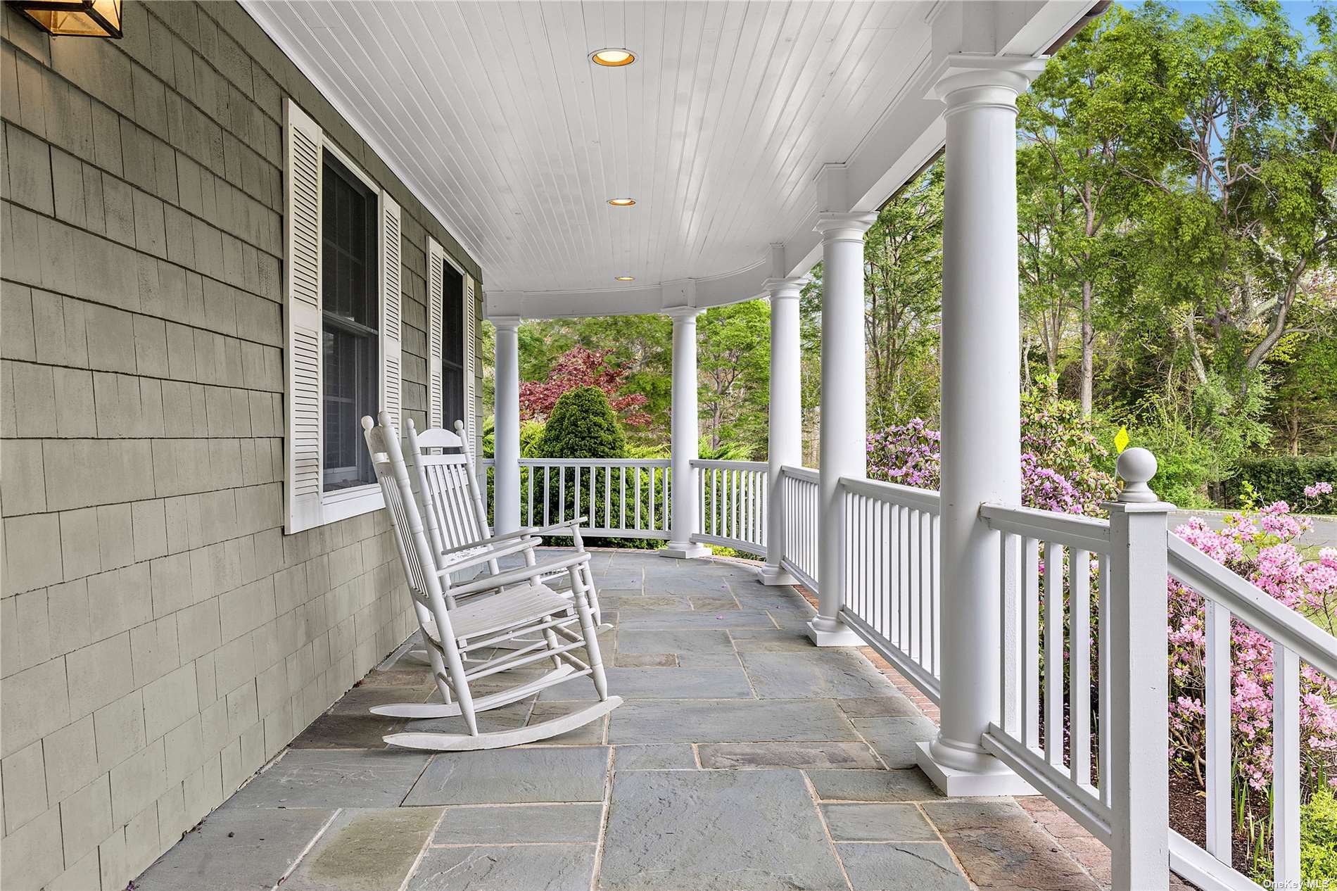 Photo 5 of 25 of 3 Tredwell Lane house
