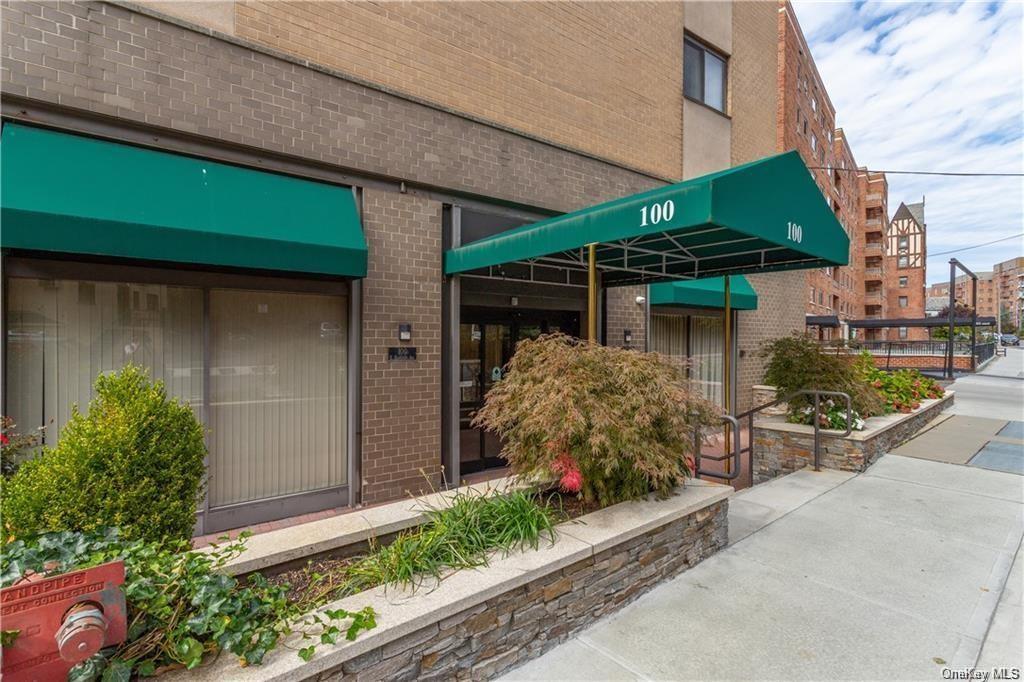 100 E Hartsdale Avenue #2AW, Hartsdale, New York image 1