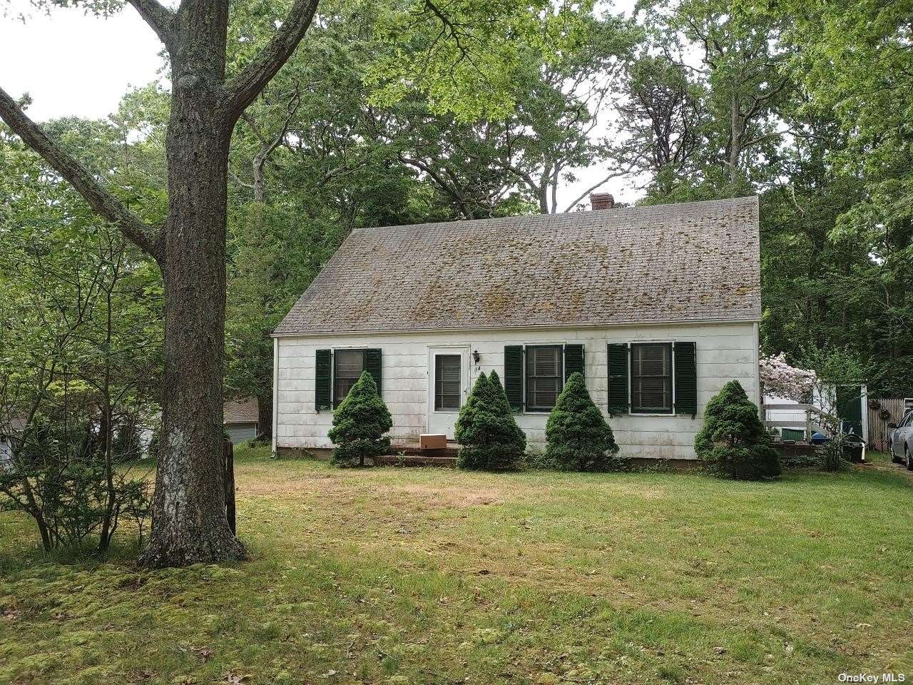 14 Trout Lane, Southampton, New York image 3