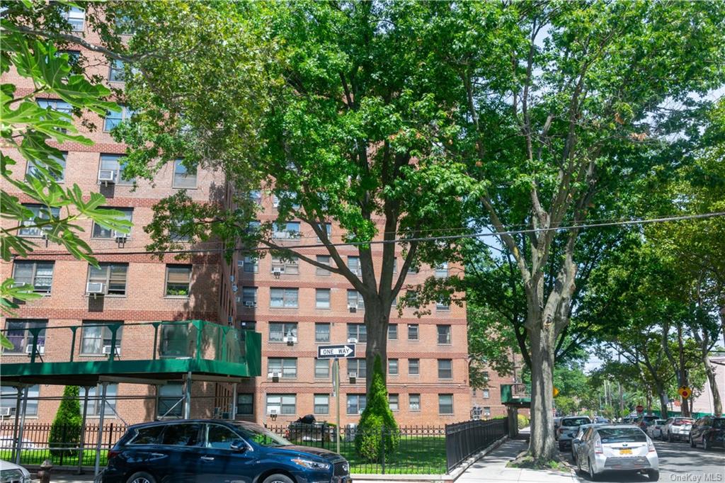 6434 102nd Street #5O, Rego Park, New York image 3