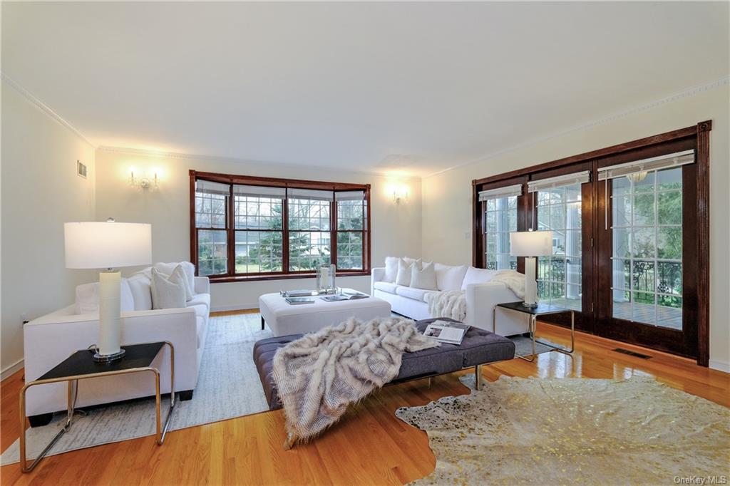 Photo 7 of 36 of 23 Leatherstocking Lane house