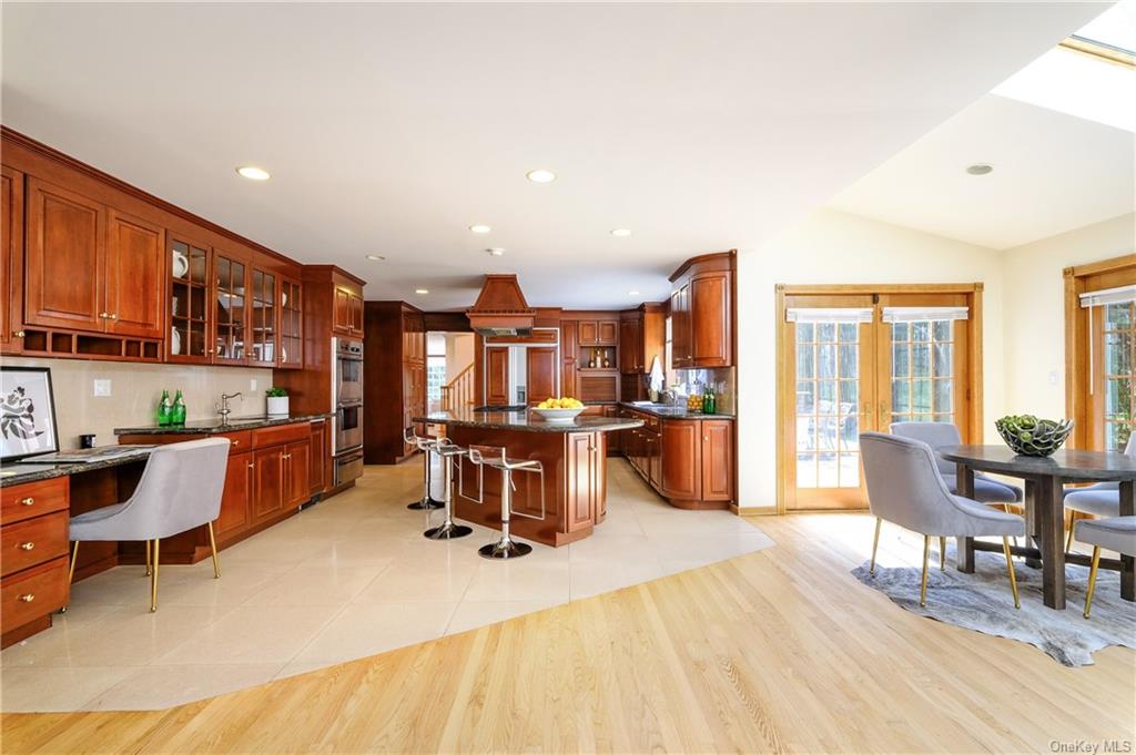 Photo 11 of 36 of 23 Leatherstocking Lane house