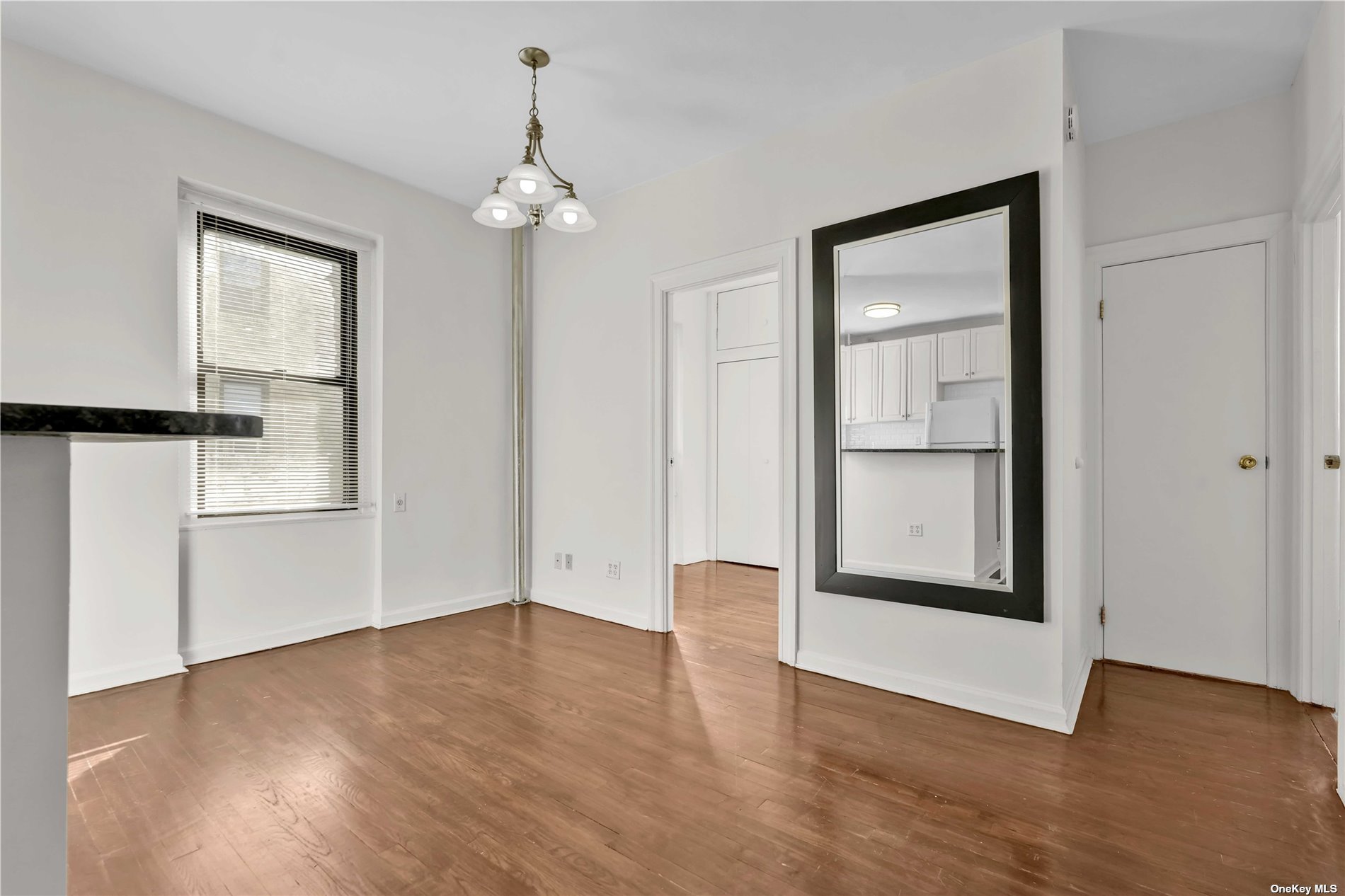 21-77 33rd St #3H, Astoria, New York image 10