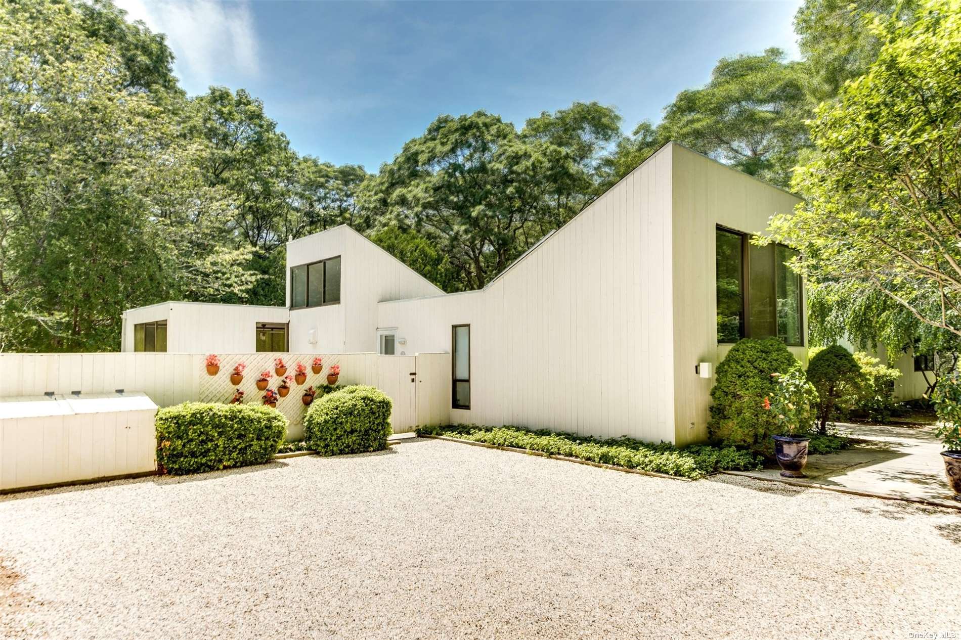 2 Old Orchard Lane, East Hampton, New York image 2