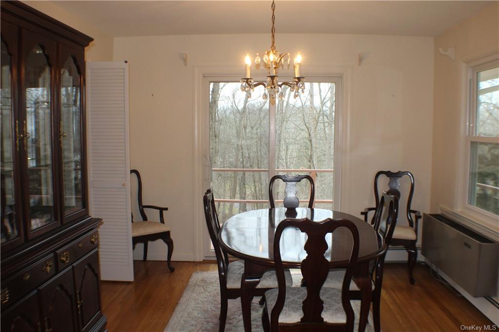Photo 5 of 20 of 85 Hickory Lane house