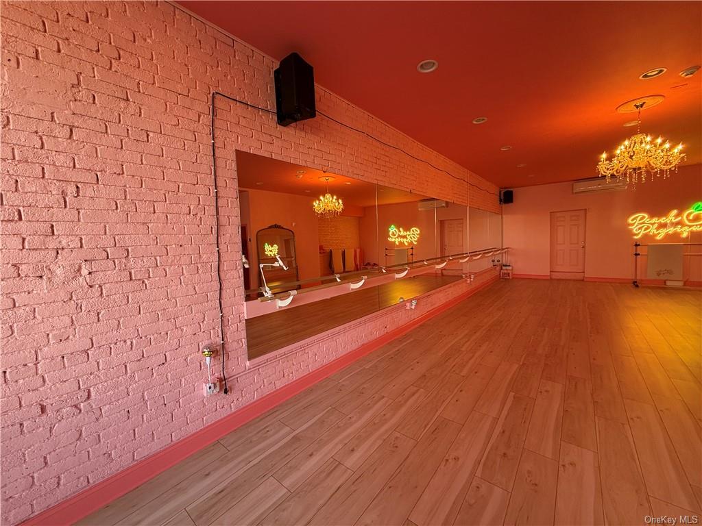 Wappingers Falls, New York 12590, United States, ,Residential,Pending,36439