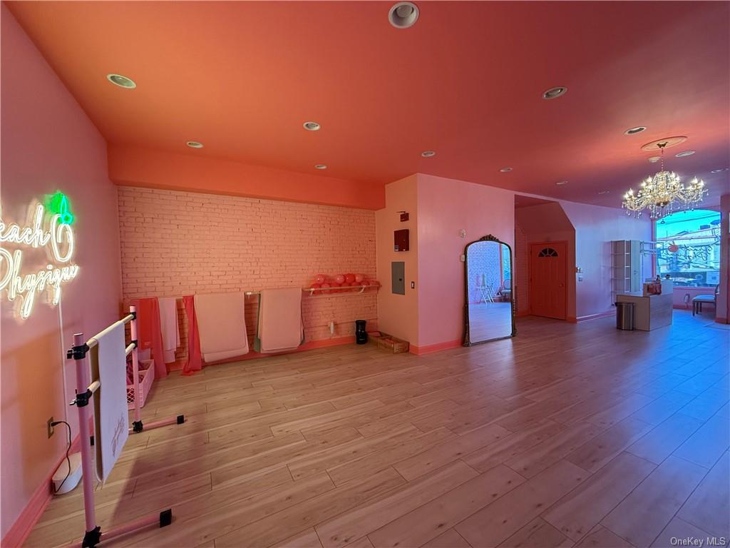 Wappingers Falls, New York 12590, United States, ,Residential,Pending,36439