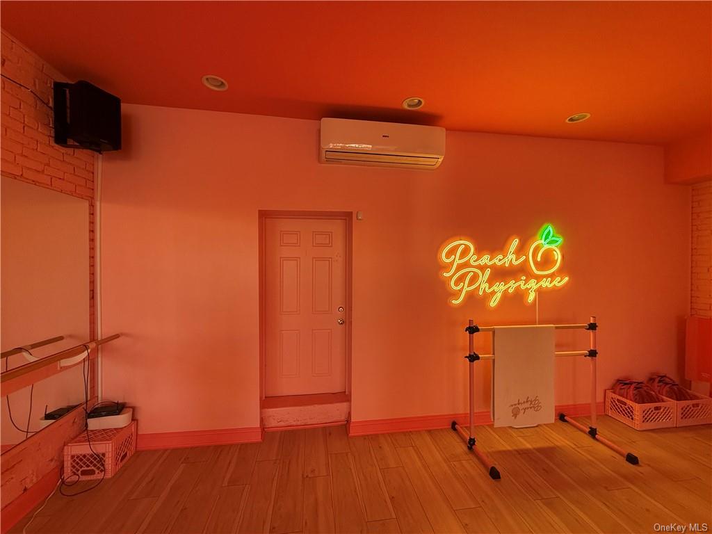 Wappingers Falls, New York 12590, United States, ,Residential,Pending,36439