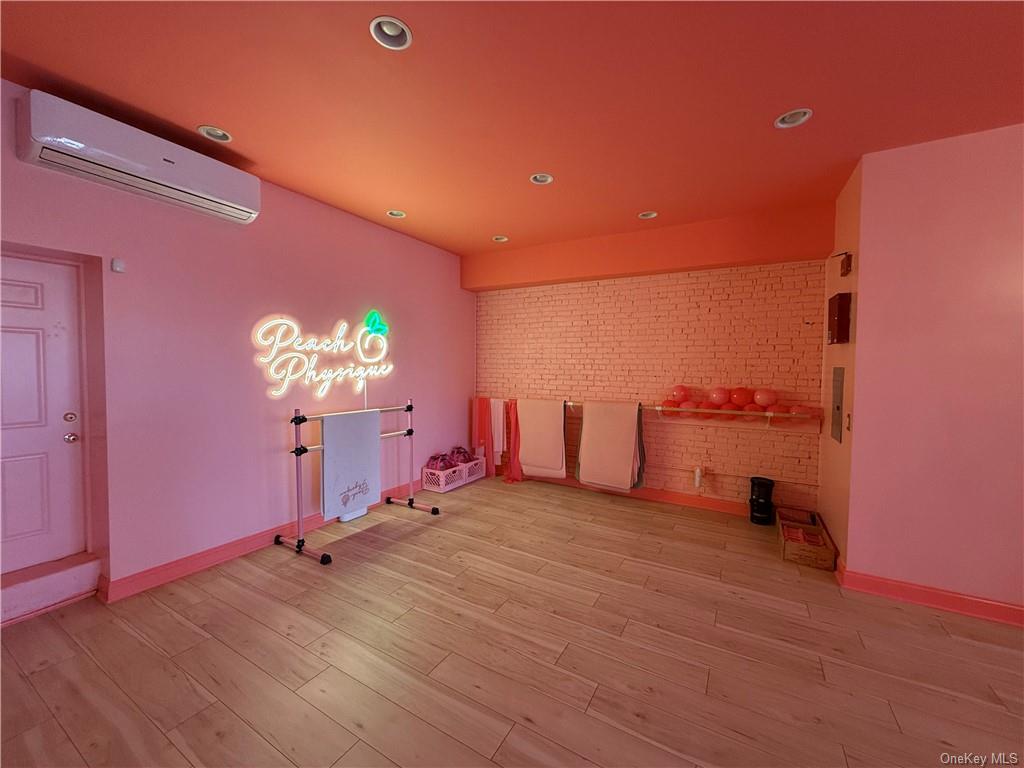 Wappingers Falls, New York 12590, United States, ,Residential,Pending,36439