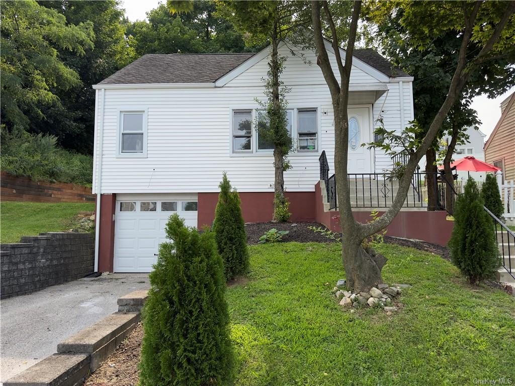 8 S Hillside Avenue, Elmsford, New York image 1