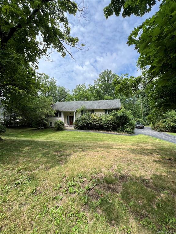 2327 Vista Court, Yorktown Heights, New York image 1