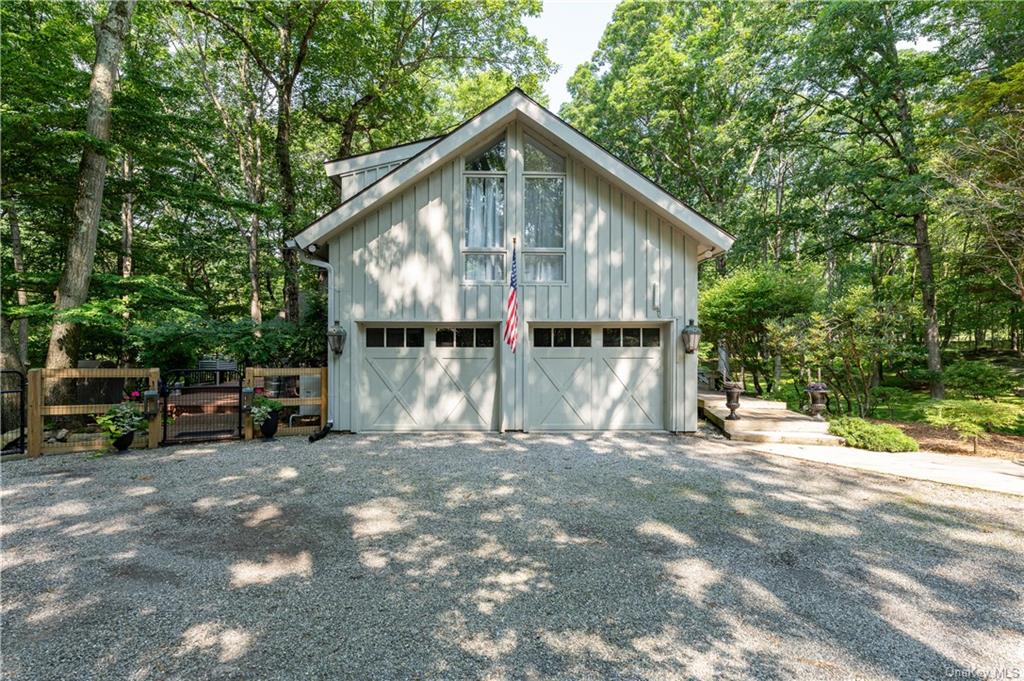 85 Eastwoods Road, Pound Ridge, New York image 28