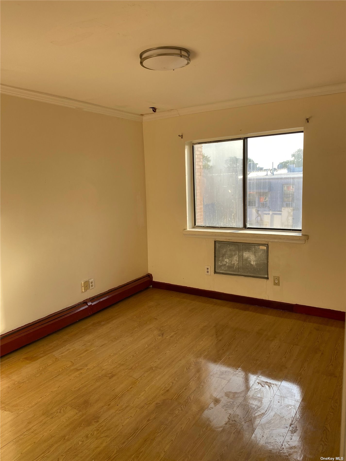 3730 103 Street 2B, Corona, Queens, NY - 2 Bedrooms  
2 Bathrooms  
5 Rooms - 