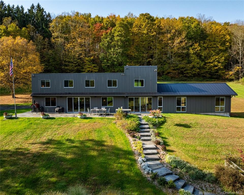 199 Sr 52A  Kenoza Lake Road, Kenoza Lake, New York - 6 Bedrooms  
4 Bathrooms  
12 Rooms - 