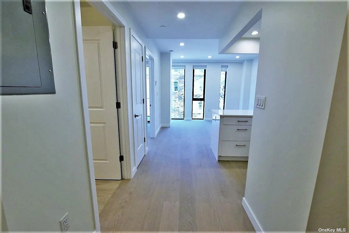 Rental Property at 4126 44 Street 3C, Sunnyside, Queens, NY - Bedrooms: 1 
Bathrooms: 1 
Rooms: 2  - $3,003 MO.