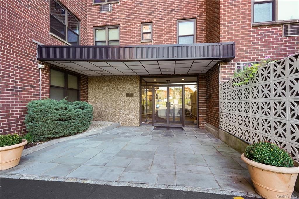 77 Carpenter Avenue #1H, Mount Kisco, New York image 1