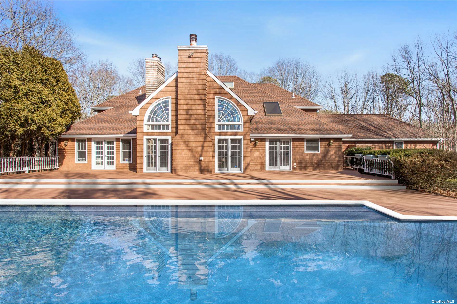 Property for Sale at 26 Elizabeth Lane, Quogue, Hamptons, NY - Bedrooms: 4 
Bathrooms: 5  - $3,100,000