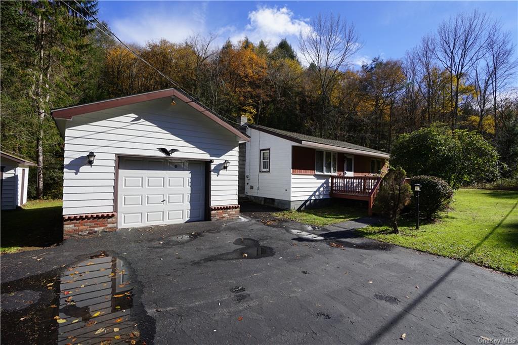 259 Tennanah Lake Road, Roscoe, New York image 3