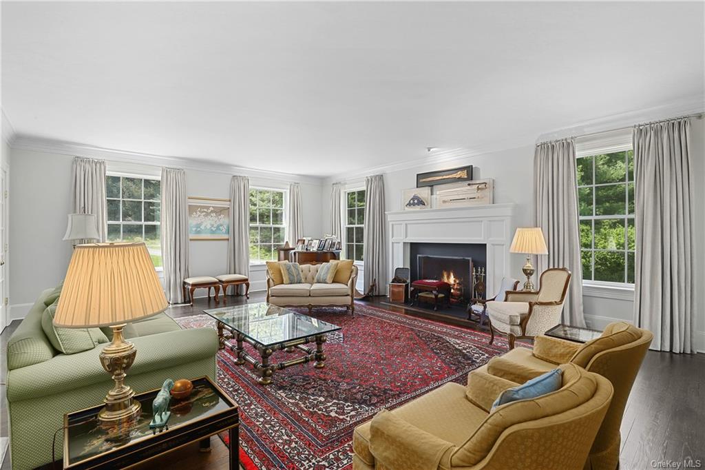 Photo 6 of 33 of 24 Deepwood Road house