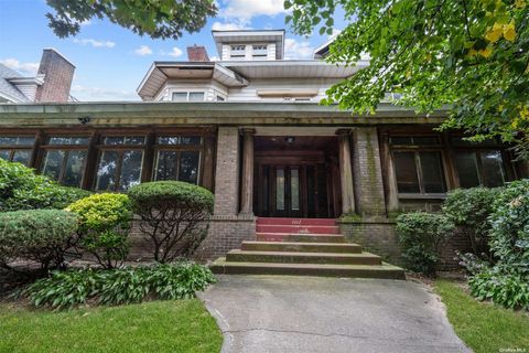 1112 Albemarle Road Brooklyn NY 11218