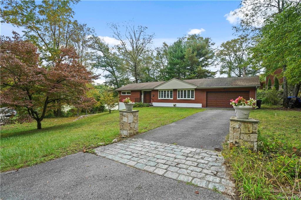 60 Carolyn Drive, Cortlandt Manor, New York image 2