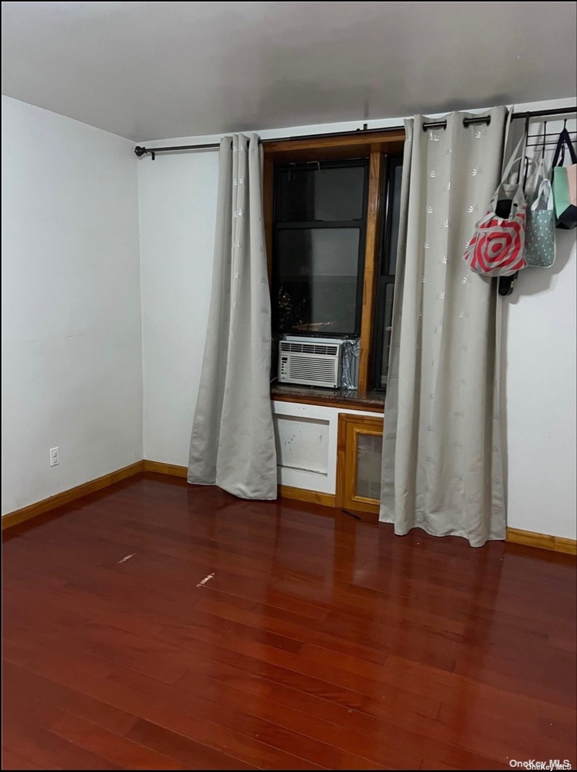 9115 Lamont Ave Ave #2G, Elmhurst, New York image 4