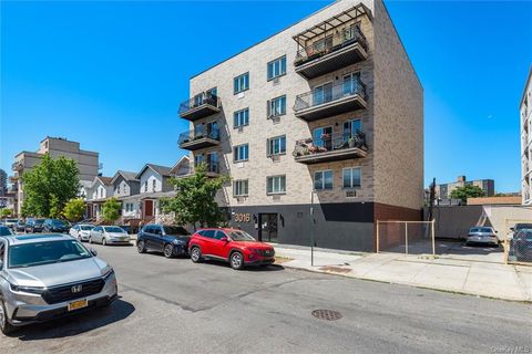 Condominium in Brighton Beach NY 3016 Brighton Beach.jpg