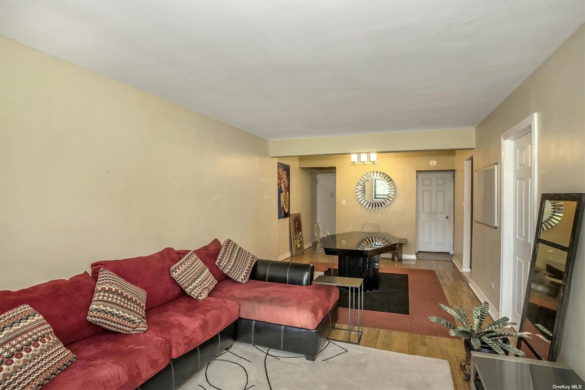 139-15 83 Avenue #433, Briarwood, New York image 4