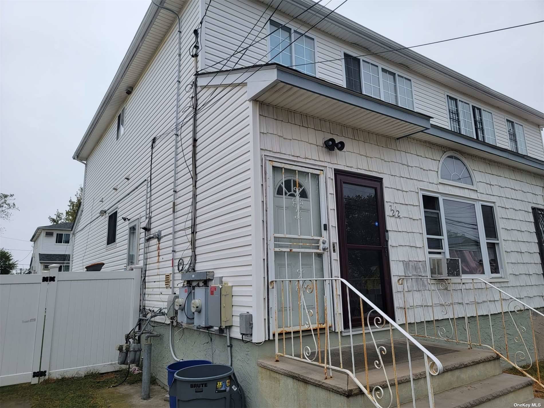 Property for Sale at 7212 Almeda Avenue, Arverne, Queens, NY - Bedrooms: 5 
Bathrooms: 2 
Rooms: 11  - $850,000