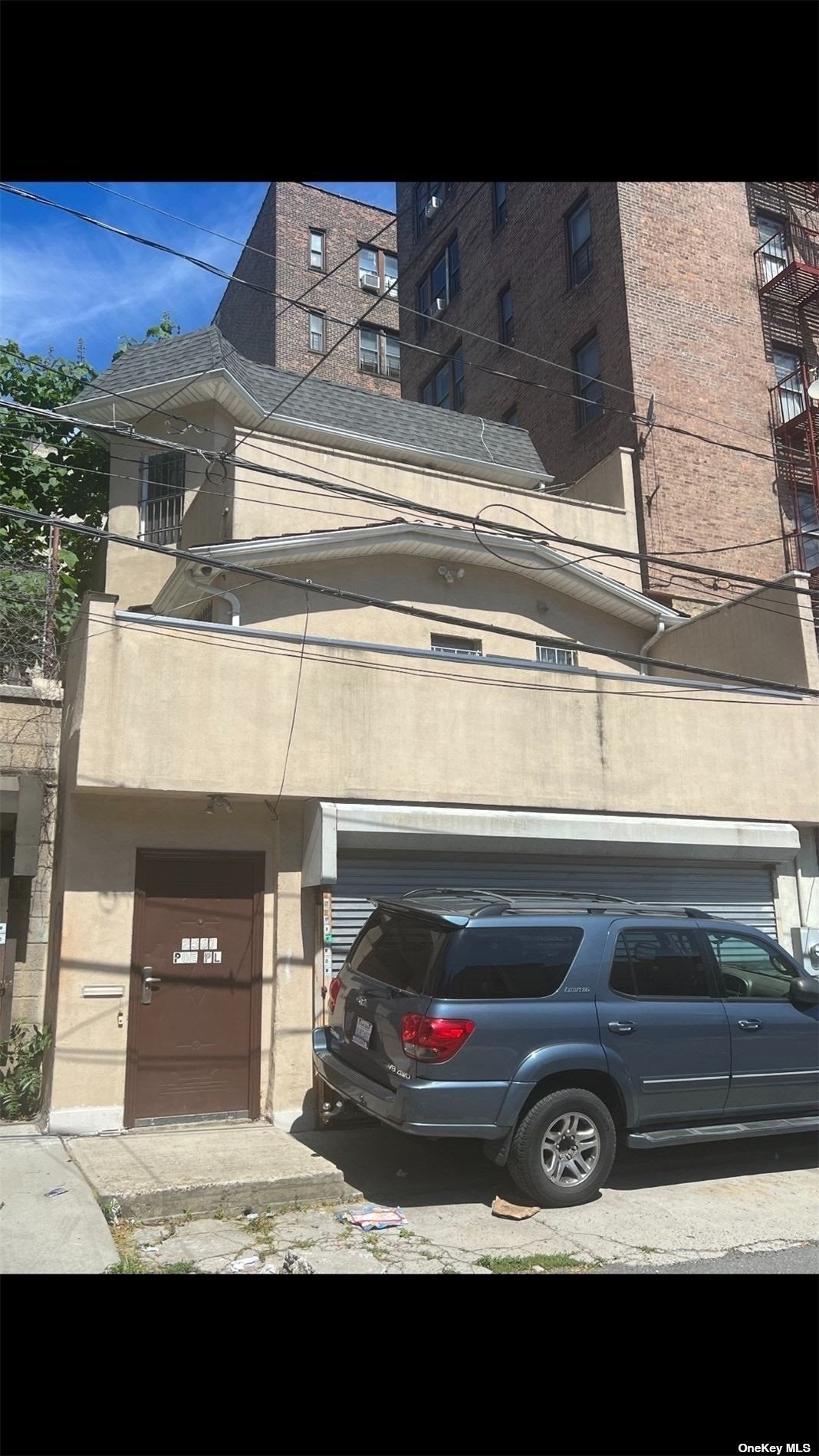 Property for Sale at 2567 Poe Pl Pl, Bronx, New York - Bedrooms: 4 
Bathrooms: 3 
Rooms: 8  - $830,000