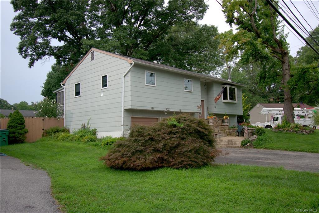 View Poughkeepsie, NY 12601 house