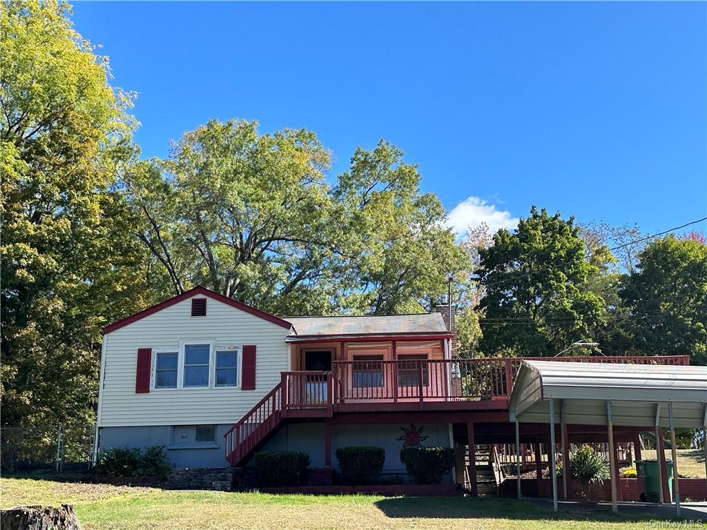 16 Marlorville Road, Wappingers Falls, New York - 3 Bedrooms  
1 Bathrooms  
6 Rooms - 