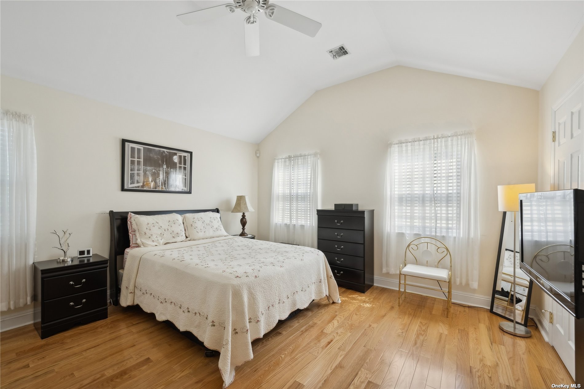 45 Paddington Circle #45, Smithtown, New York image 13